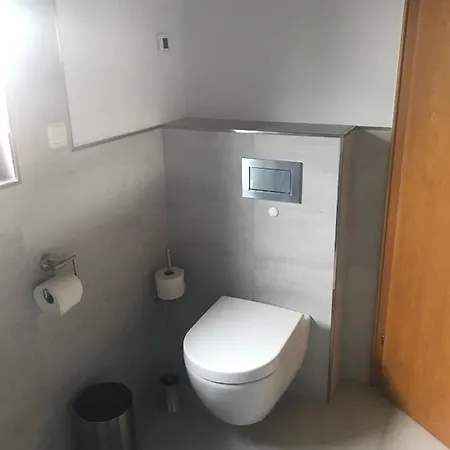 Fuer Pendler Und Monteure Oder Zum Erholen *